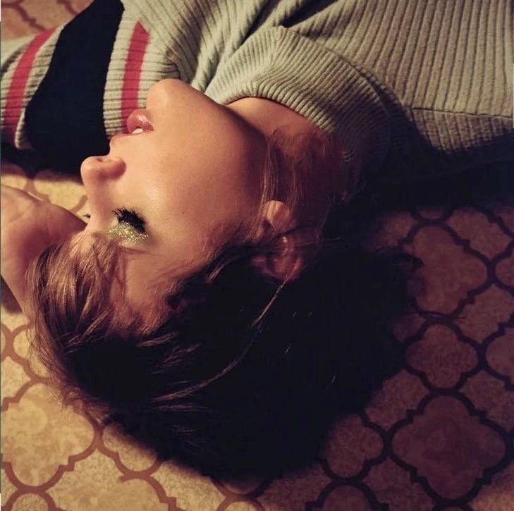 folkloreraree's tweet photo. Could I be more excited for the midnights album? https://t.co/jJ9SWvYfHS