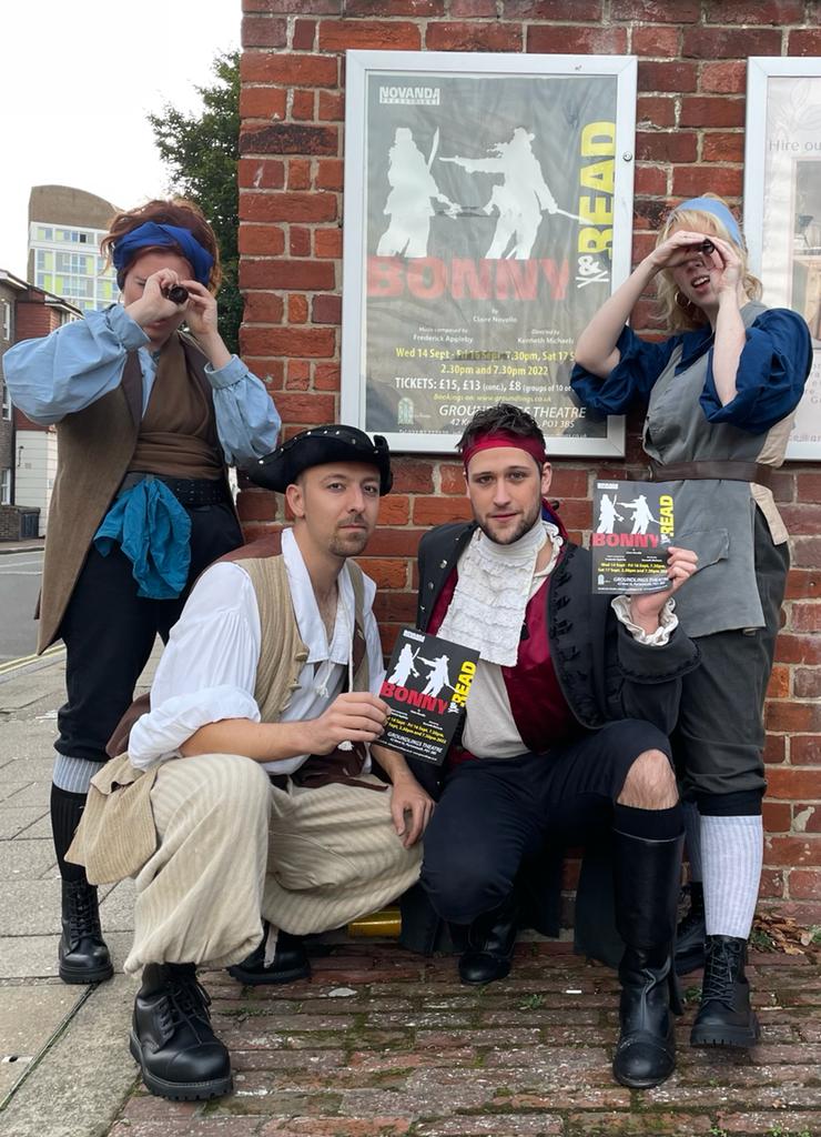 NovandaPro's tweet image. Last 2 shows tomorrow @portsmouth @GroundlingsUK
Are you coming? 👀
#BonnyAndRead #piratelife