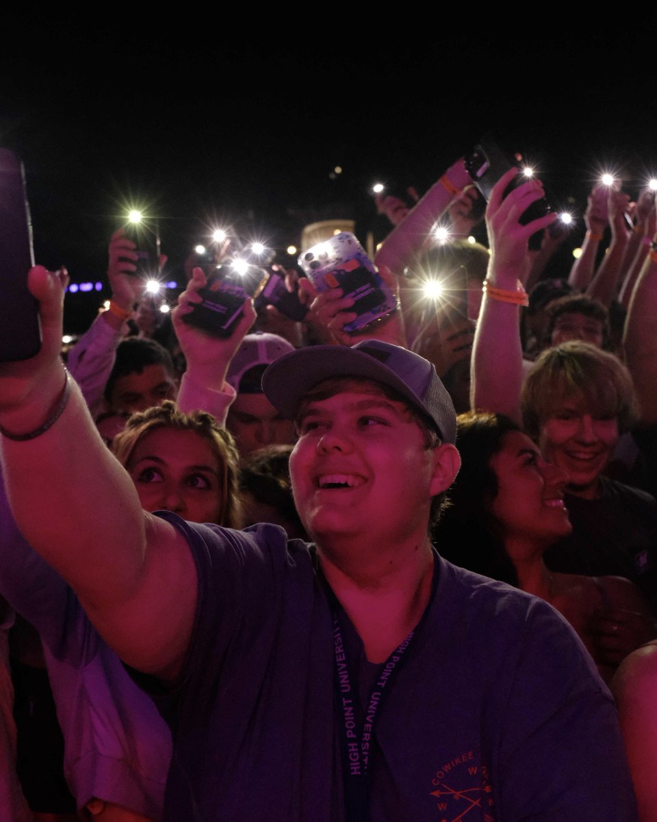 HighPointU's tweet photo. About last night...the #HPUFallConcert 2022 was 🙌. Thanks for a great show, @zshimusic and @MAXMusic! ✨#HPU365 https://t.co/XHMFeupQco