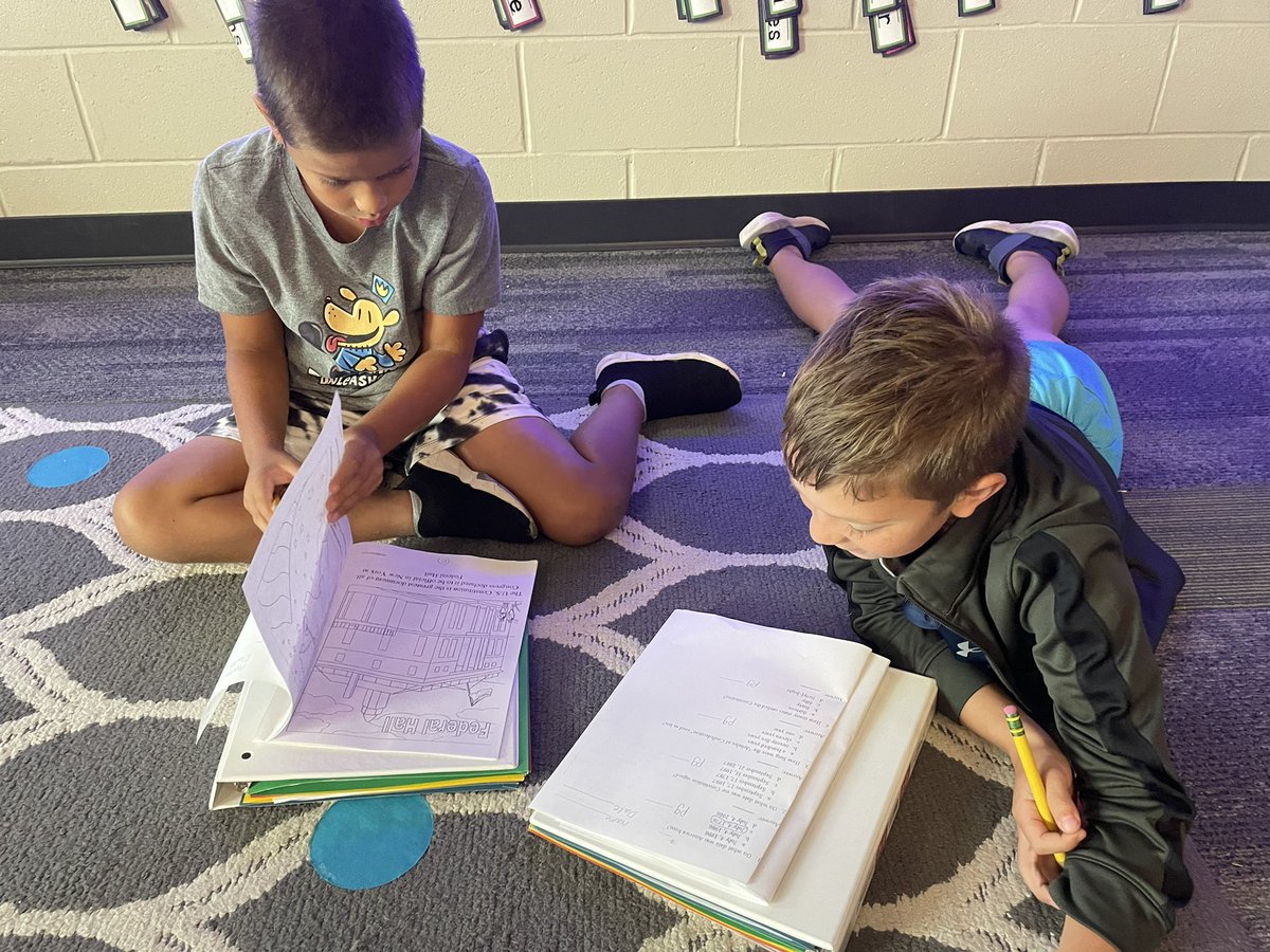 MrsStrain2's tweet photo. Third graders are learning about the Constitution today! We read, “We the Kids,” watched a Schoolhouse Rock video on the Preamble and then read a passage about the Constitution. We wrapped up the lesson by answering questions and finding the evidence in the text with partners! https://t.co/l0RWAObNZW
