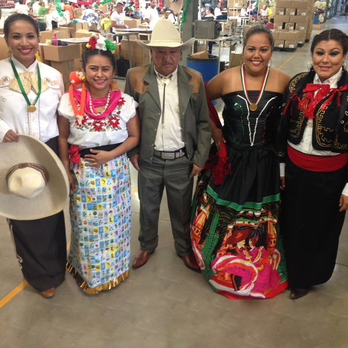 UniFirst_Corp's tweet photo. Every September 16th, our #UniFirstFamily in Mexico celebrates, Independence Day. It marks the anniversary of the Mexican War of Independence against Spain on September 16th 1810. We’d like to wish everyone in Mexico a safe and memorable holiday. https://t.co/G9QUbY85MA