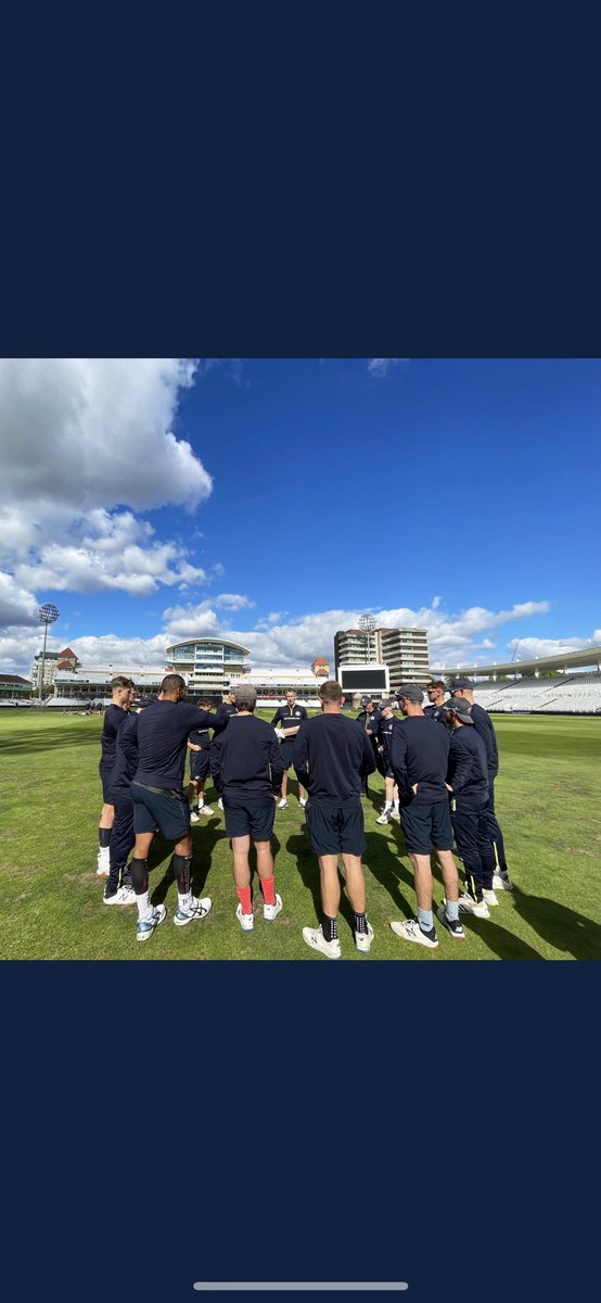 BunnyOnions's tweet photo. 🌹@lancscricket #RL50 Final https://t.co/Mxr7RUbg74