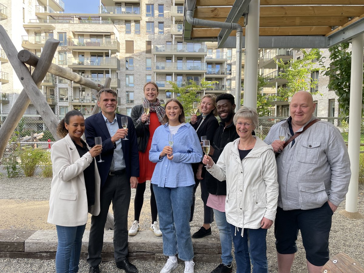 Byrådet i Oslo setter av penger til et forsøk med 6-timersdag på Lillo Gård barnehage. Vi håper det blir en suksess. Vi forutsetter at arbeidstidsreduksjonen blir kompensert med full lønn og at åpningstida blir som før. 💪