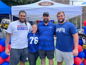 Jon Feliciano <a href="/MongoFeliciano/">Jonathan Feliciano</a> hosted his annual backpack and school supply giveaway, with 500 pre-filled backpacks distributed to youth across the Bronx area. He was joined by <a href="/Giants/">New York Giants</a> teammates Ben Bredson and Devery Hamilton <a href="/D_Hamilton19/">Devery Hamilton</a>.