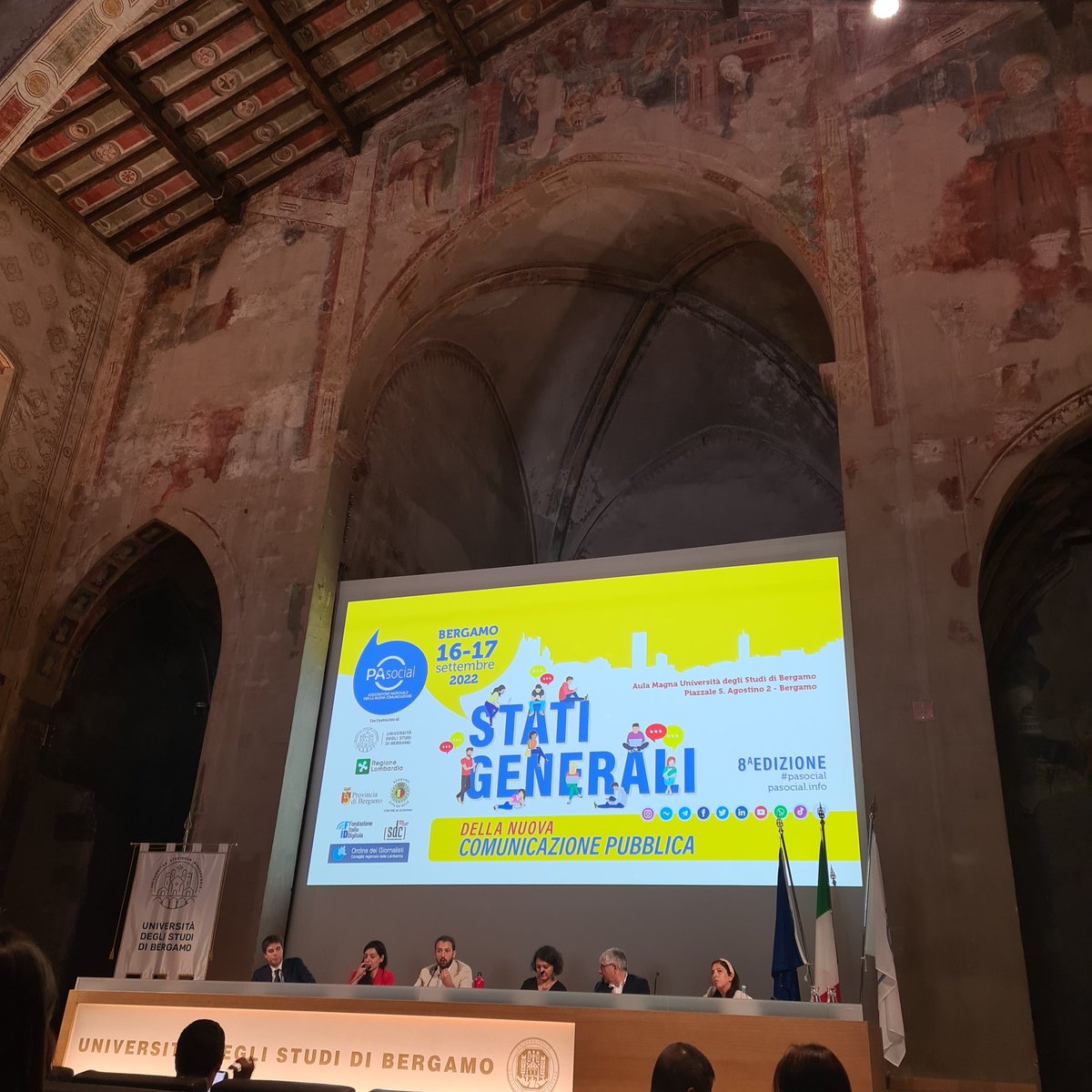 Agli Stati Generali della Nuova Comunicazione Pubblica si parla di #TikTok cuore della piattaforma i #contenuti 
Chi di voi utilizza questa piattaforma? Fateci sapere
#pasocial #comunicazionedigitale #innovazione #visitDN #Piemonte