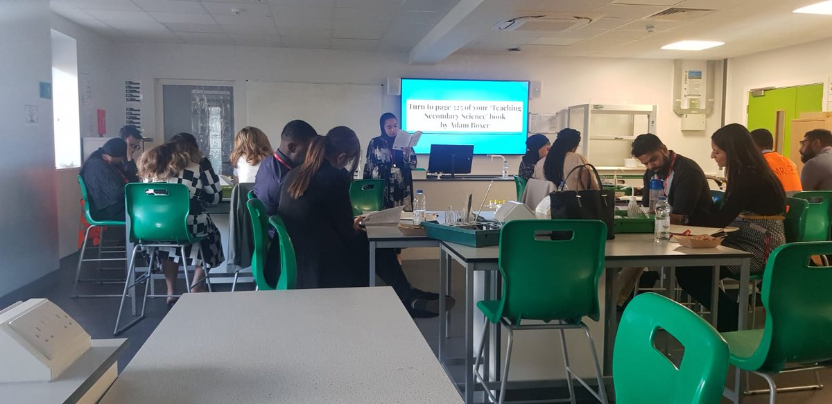 FGCS_Science's tweet photo. Our first intellectual prep by our HOD on how to deliver a practical using techniques from @adamboxer1’s book! Safe to say the fire alarm didn’t go off!🙄 Check out our amazing practice below! #teamscience #libraryscience #practical #gcse #science #education @ChowdreyHeena https://t.co/s0ZFOIABcg