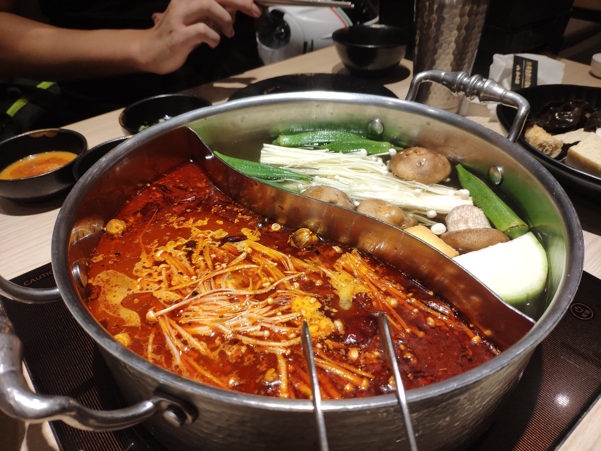 鍋を食べます🍲 