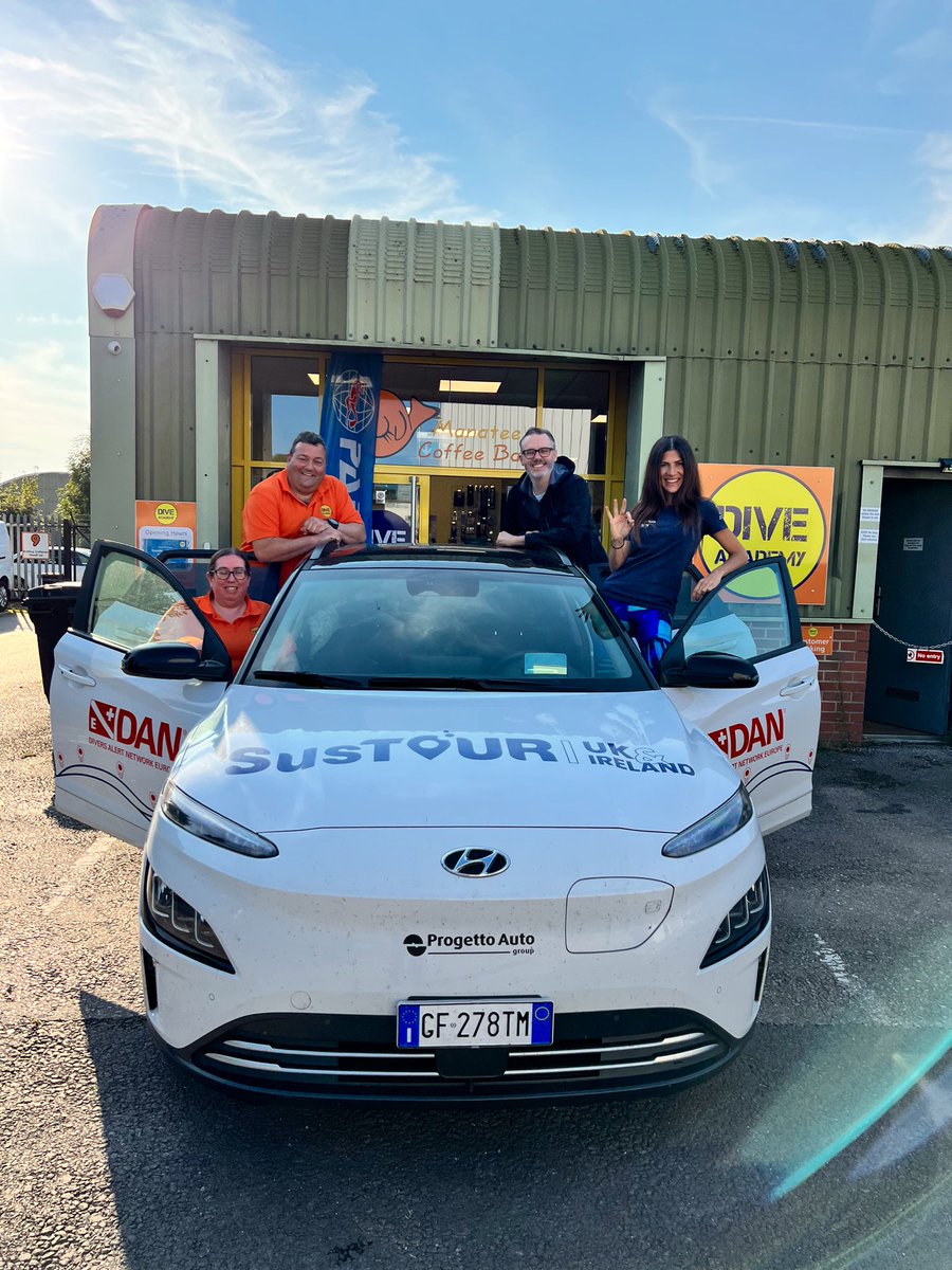Manuel_Bustelo's tweet photo. #DANEUROPE #SusTour continuos visiting #dive centers in #UK & #Ireland to talk about #OceanAcidification and the relationship with excess #CO2emissions — @DAN_Europe is thankful to @IONITY_EU & @HyundaiEurope for their support to make this tour possible — https://t.co/kY0jxRpnIV https://t.co/UBFKxcsXMv