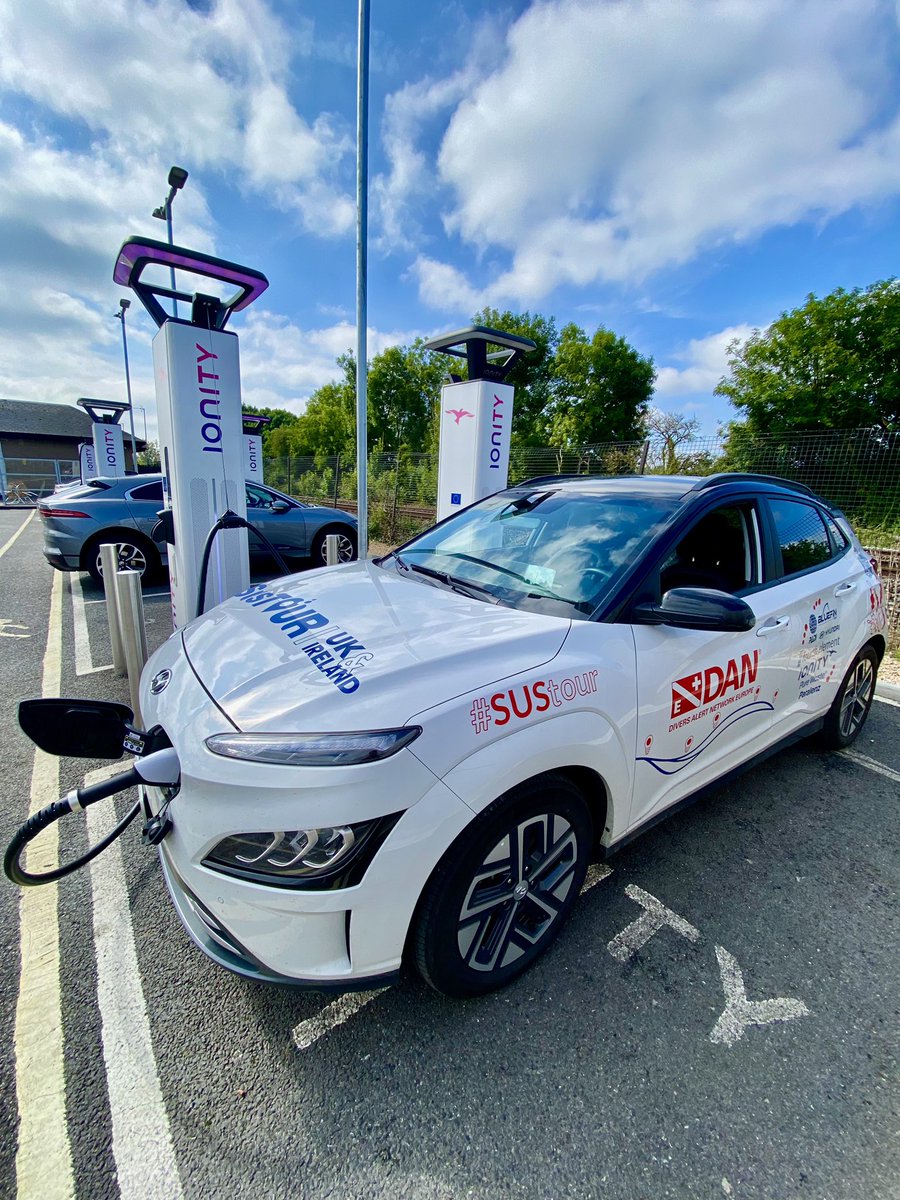 Manuel_Bustelo's tweet photo. #DANEUROPE #SusTour continuos visiting #dive centers in #UK & #Ireland to talk about #OceanAcidification and the relationship with excess #CO2emissions — @DAN_Europe is thankful to @IONITY_EU & @HyundaiEurope for their support to make this tour possible — https://t.co/kY0jxRpnIV https://t.co/UBFKxcsXMv