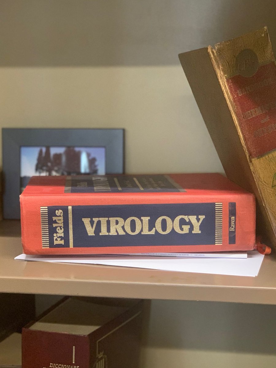 bluephageWATER's tweet photo. What books are on your lab shelf?
Share with us your latest readings on virology!
#virus #coliphages #lablife #virology #Friday https://t.co/Q8z2tJ5x0V