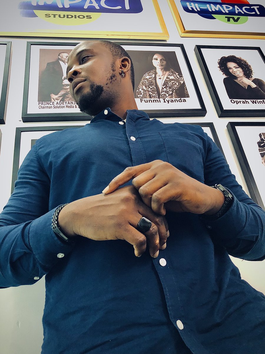 sledge_baba's tweet image. I was on TV yesterday, so i took these 🍷.