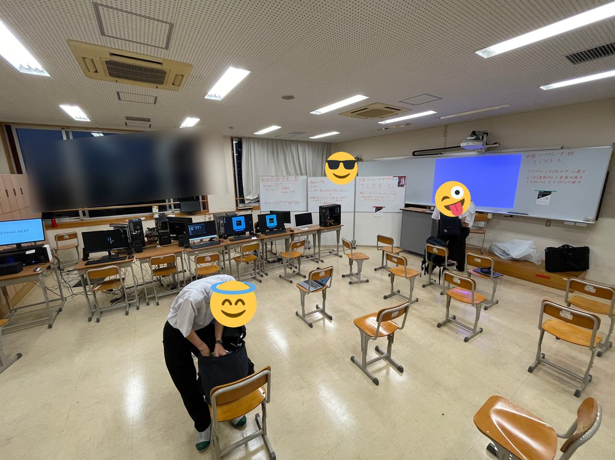 KaijoComputer's tweet photo. 設営が完了しました！
明日と明後日の二日間、よろしくお願いします！ https://t.co/l7tgnH2vVV