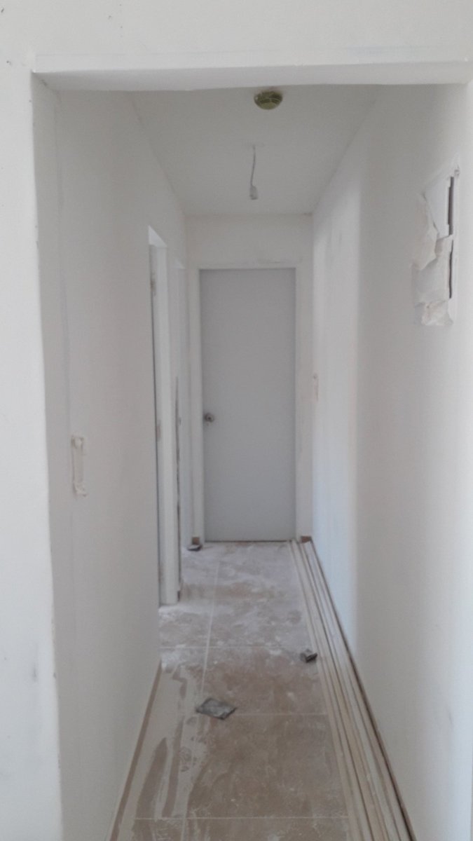 Martinbolso127's tweet photo. Baños cocinas rebestimientos en general por presupuesto llamar cel 097690488 https://t.co/j2VFeliBTt