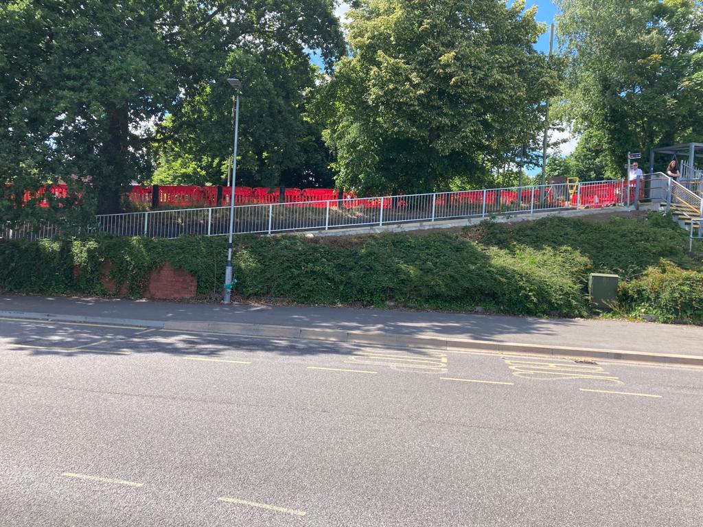 AlphaRailLtd's tweet photo. Alpha rail have recently been involved in supplying and installing some pedestrian guardrail over at Liverpool, Merseyside. If you are interested in pedestrian guardrail click the link below for all the information you will need. π€© π #Alpharail #railing
https://t.co/PfLC77fQFJ https://t.co/EgLAssBUd5