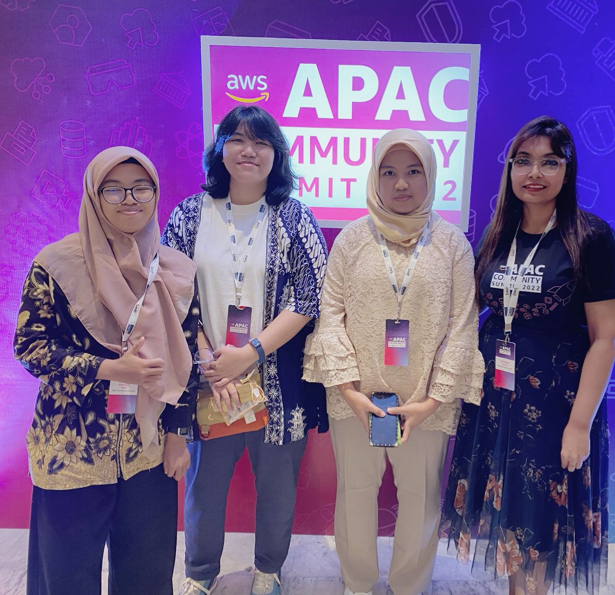 Tisha_f_a's tweet photo. It's not often that inspiring leaders gather in one place to share experiences with each other. So much work to be done for Bangladesh User Group down the line.
#AWSUGBD
#AWSCommunityAPAC
#AWSCommunity
#APACCommunitySummit
#APACCommunitySummit2022 https://t.co/EGNDS8o0Ub