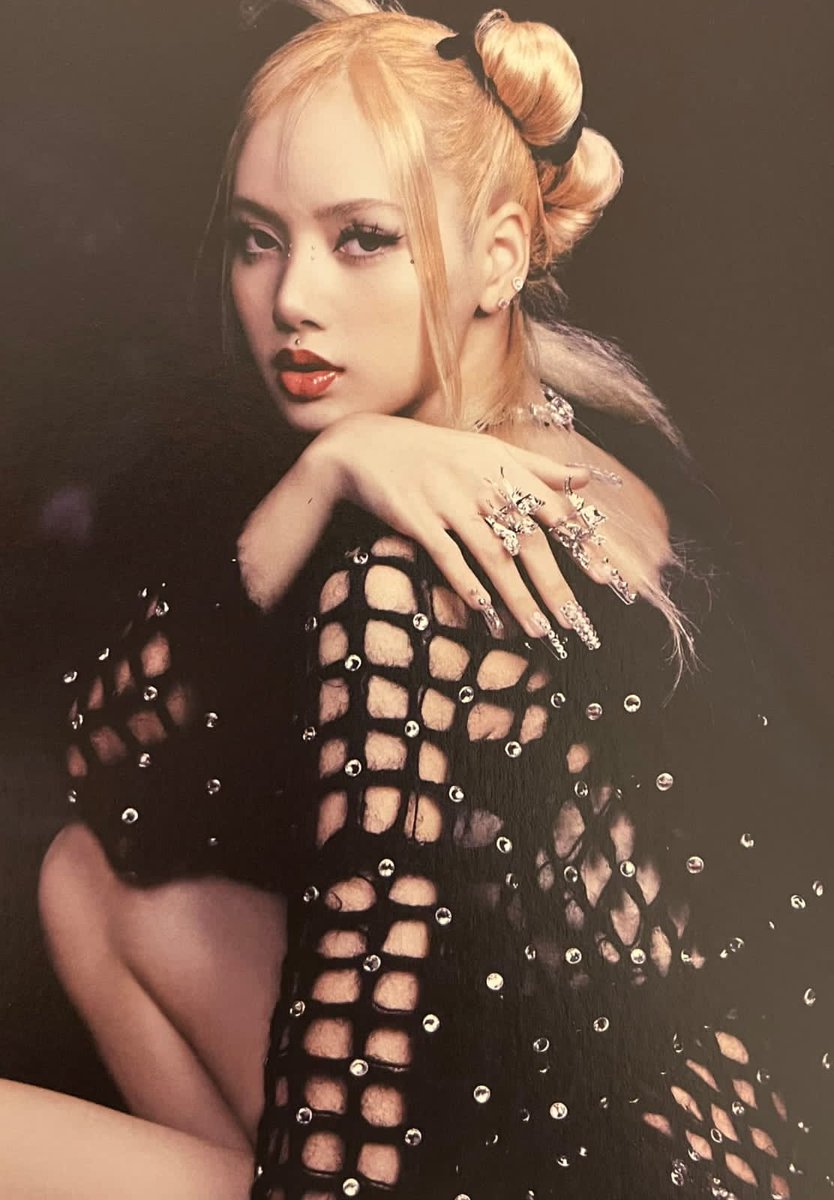 SabilaFitria9's tweet photo. Bad girl 🥺❤❤

#LISA #LALISA1stAnniversary #MONEY https://t.co/NbiloUb2Mz