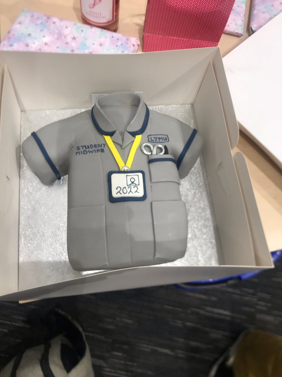 LJMU_Health's tweet photo. We're welcoming our new cohort of #StudentMidwives to @MakingMidwives today with a lovely meet &amp; greet event. We hope you all feel very excited to start and warmly welcomed to @LJMU &amp; the Faculty of Health 🤗
And check out that cake! 🤩
#StudentMidwives #LJMU #MandG22 https://t.co/GoW7yHfc5Y
