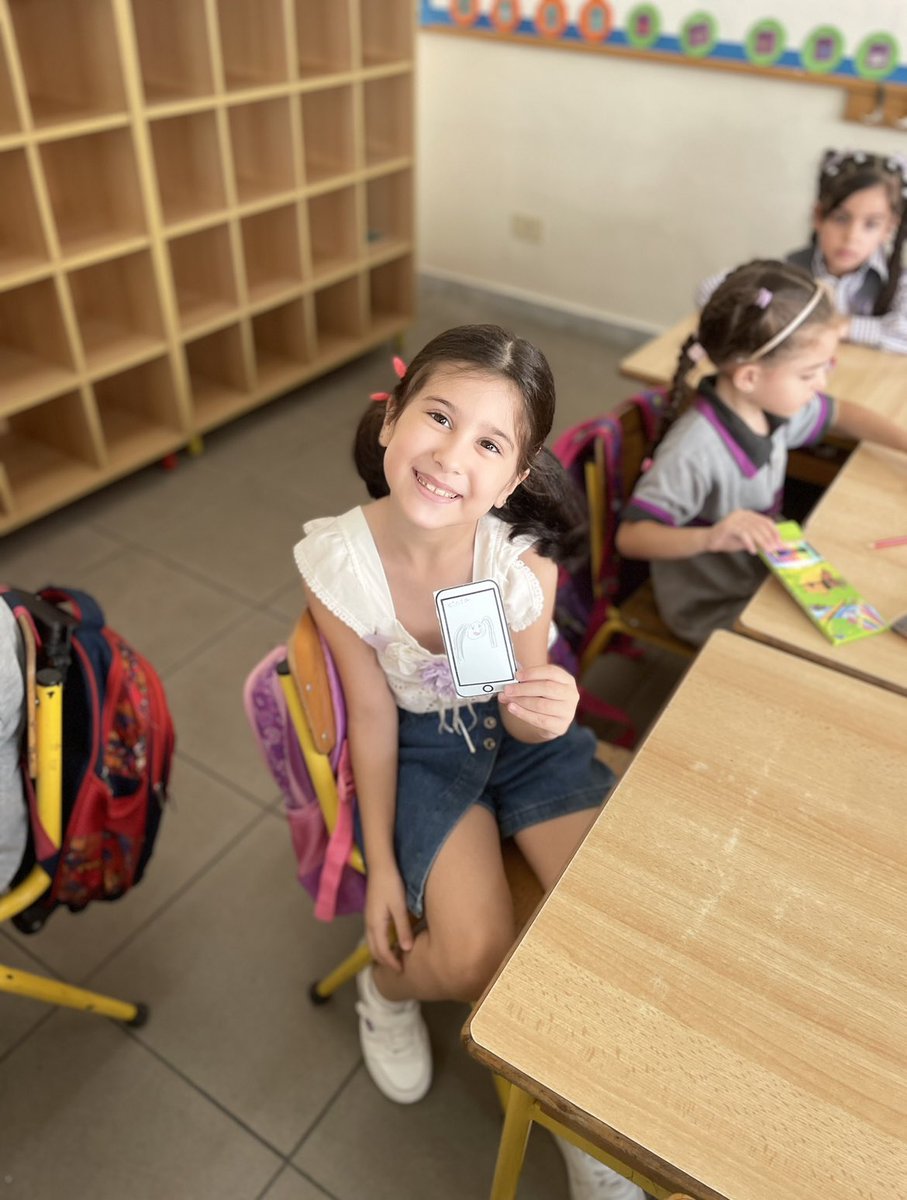 SalamiHadeel's tweet photo. Excellence Is The Norm Here 🤩 Let’s Make It The Best Year 🤩 2022 - 2023  #GradeOneE #backtoschool #ExcellenceIsOurNorm @makdawhaschool https://t.co/Z6DeOmyRHE