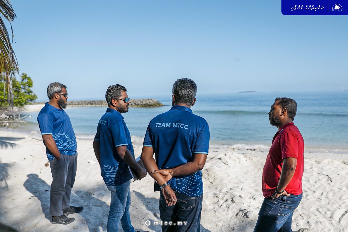 MTCCPlc's tweet photo. CEO @adamazim and #TeamMTCC  inspected the progress of B. Dharavandhoo coastal protection project today &amp; also met with the members of the @MageDaravandhoo, to discuss on the progress of the ongoing project. 
#MTCCProjects #RayyithungeKunfuni https://t.co/5nb2dcXsK5