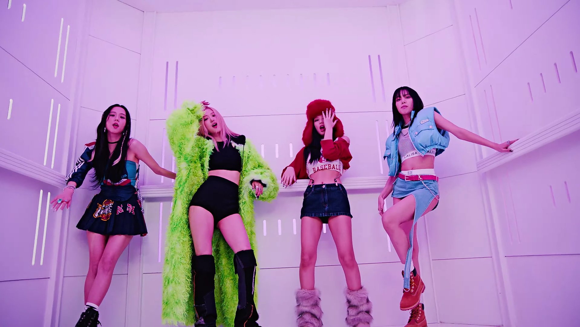 Shutdown BLACKPINK костюмы