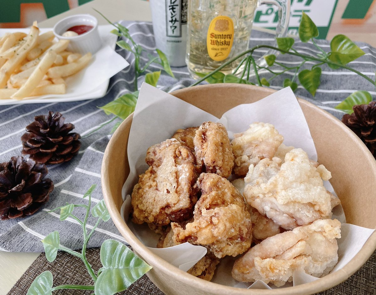 hapikara39's tweet photo. 🍂本日の営業時間🍁🎶¨̮

#ハピカラ大原店        ➡️21:00閉店
#ハピカラ佐倉駅前店 ➡️21:00閉店

#ハピカラ福王台店     ➡️24:00閉店

#ハピカラ八潮駅前店 ➡️翌5:00閉店

 #ひさ松
全店閉店30分前に
ラストオーダーになります🥡

ご予約は⬇️⬇️⬇️
https://t.co/Eh9SbVnKGO https://t.co/kvyzk6pqhO
