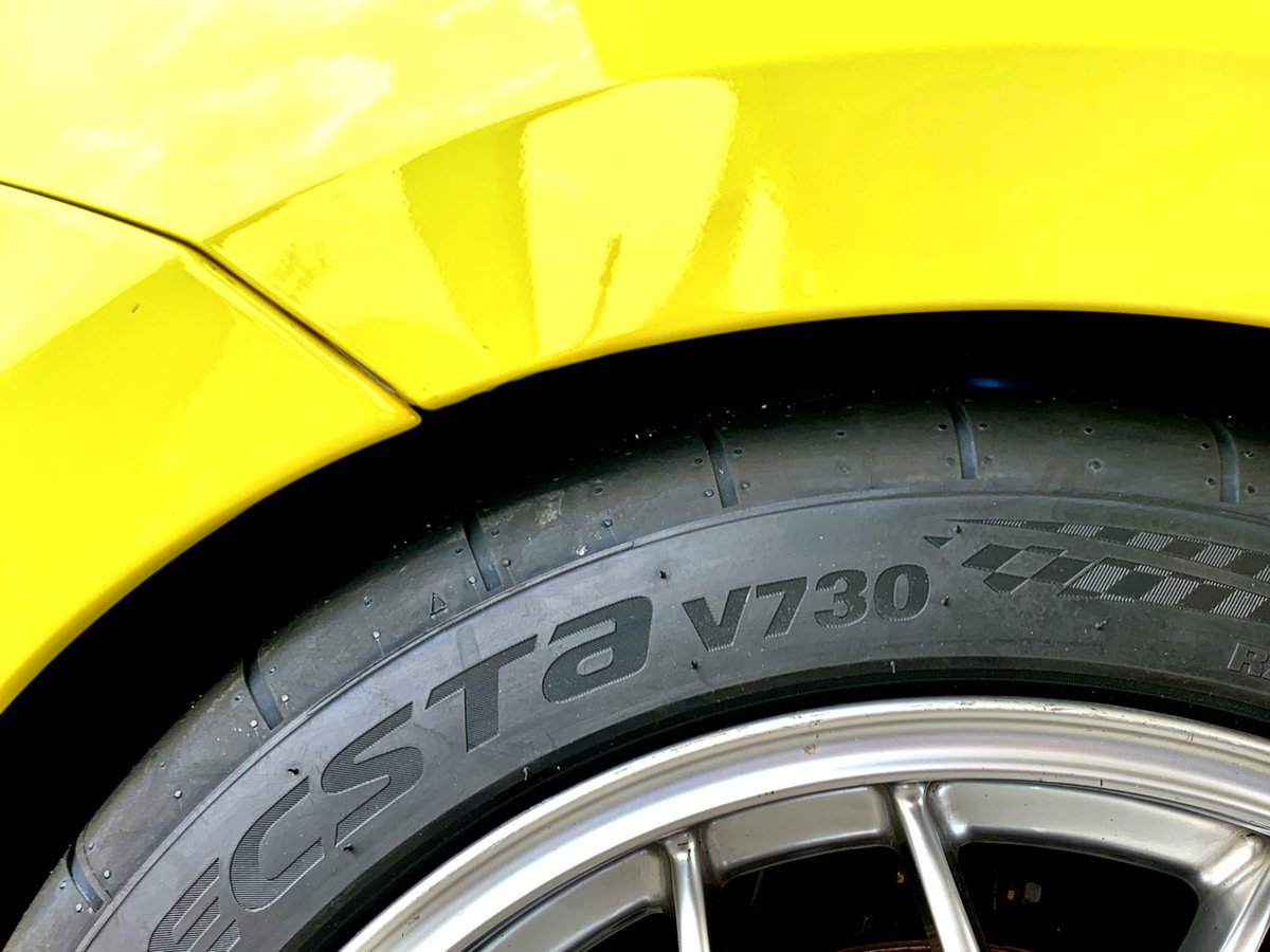 TM_MINORU's tweet photo. KUMHO V730 って、どーなのよ！？

先日、FSWショートにて、ADVAN A08B　と
比較してきましたので、
オフィシャルブログにて、ご確認下さい！

https://t.co/loIfSLaAXy

いや～、コスパ高いですよ～！！

#KUMHO
#V730
#ハイグリップラジアル
#インプレッション
#田中ミノル式 https://t.co/OfS2eE1HYP