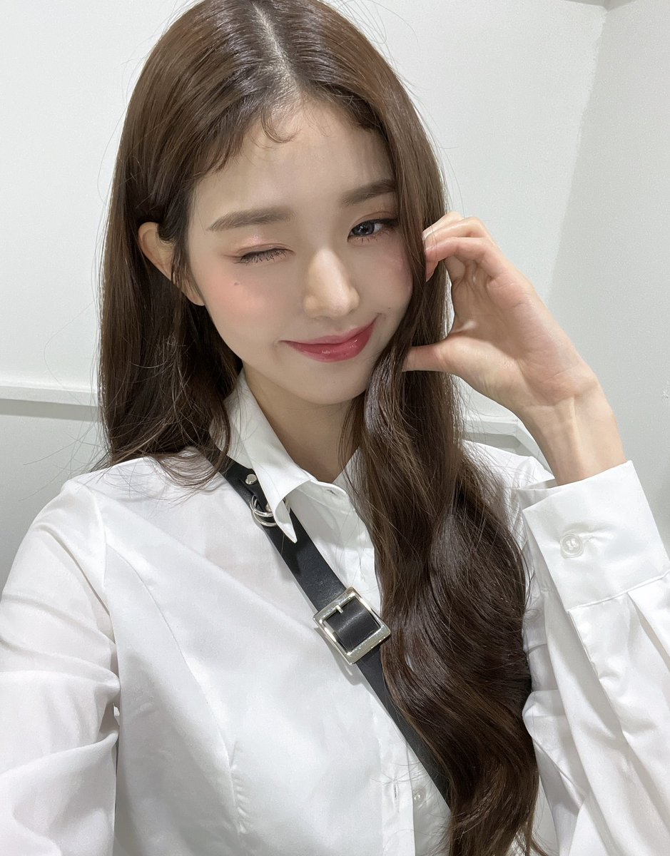 IVE OFFICIAL tweet media