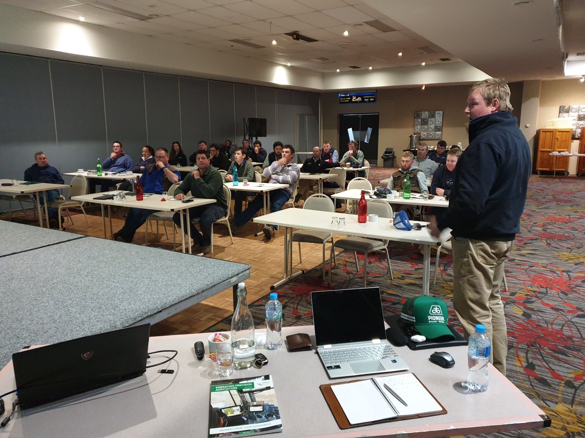 Eva Moffitt tweet media