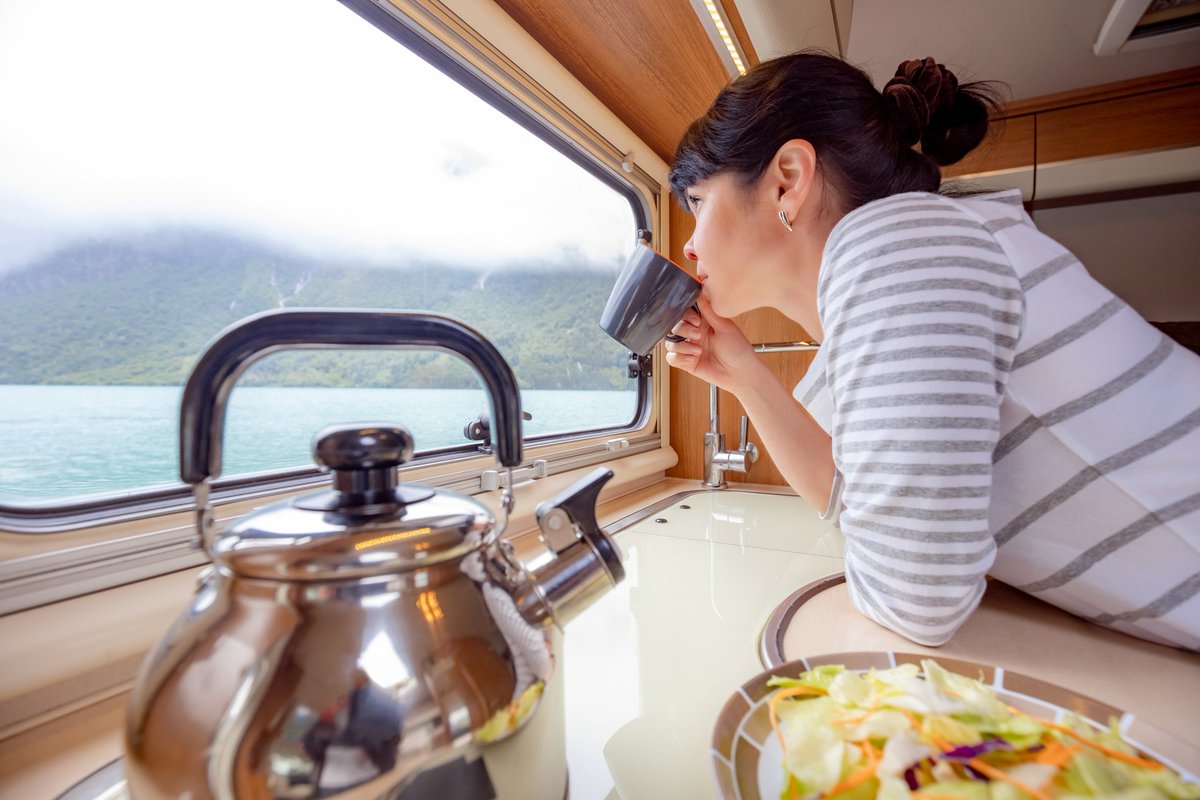 #Slovenia is a great country to explore far and wide 💚 Renting a #motorhome is an amazing way to see as much possible of this fair kingdom 🤩🌲⛰ 🌿☀️ 

Our fleet🔻
🔹 bit.ly/32nHgSV
Click and collect!

#adriaholidays #adriamobil #motorhomes #camper #van #campervan