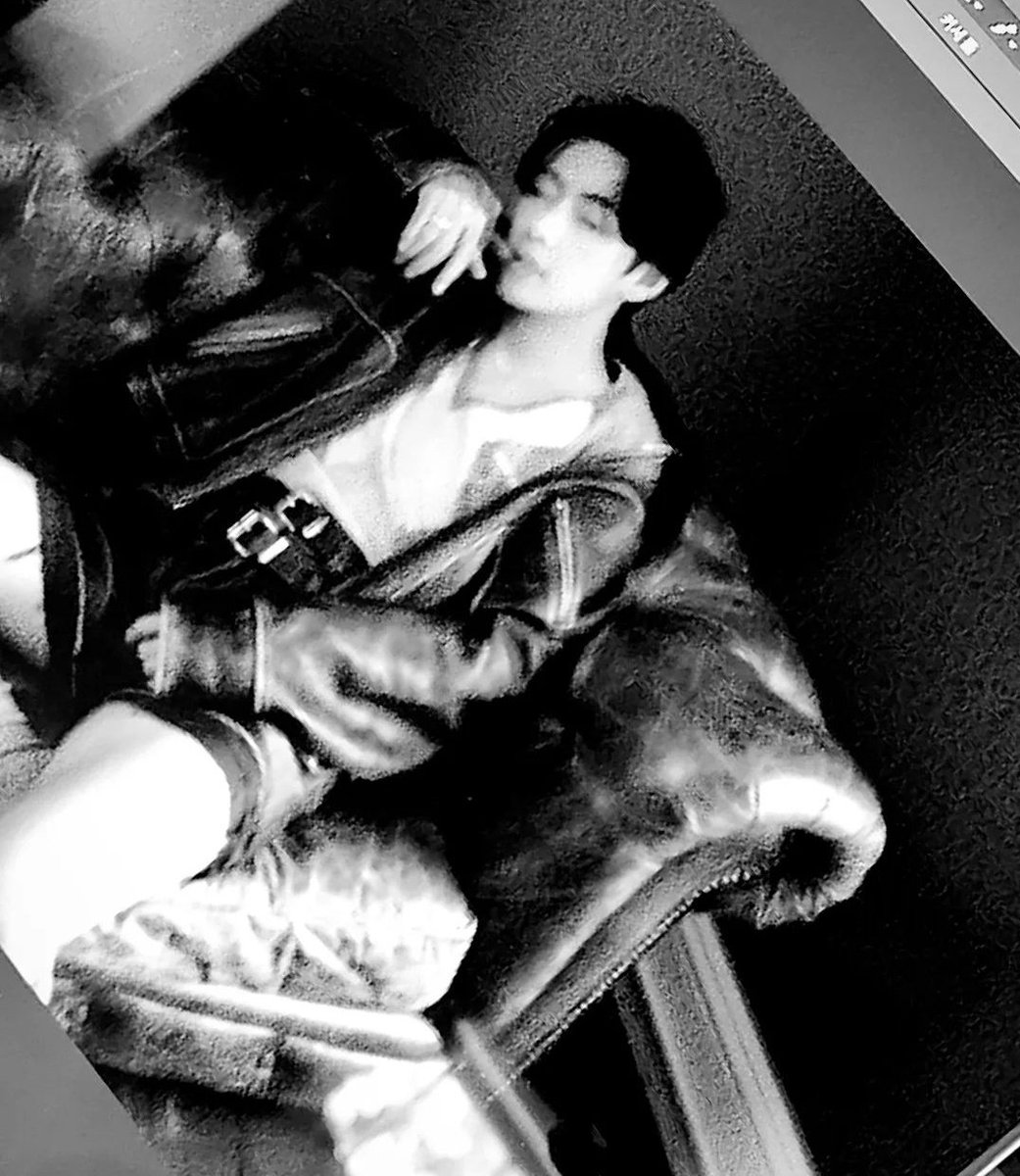 Hellojkoook's tweet image. 감사합니다