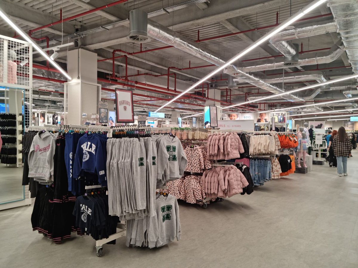 FloorForm's tweet image. Congratulations to all involved with the successful opening of Penneys in The Square, Tallaght. Tallaght is the 37th Penneys store to open in the Republic of Ireland and the 407th in the Primark portfolio.