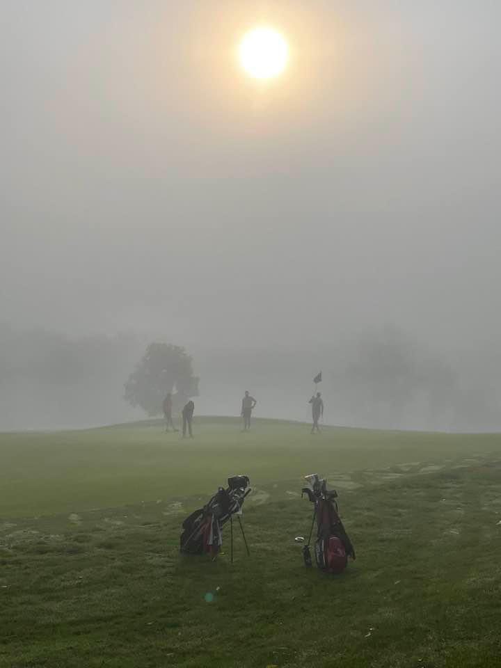 MorgantownGolf's tweet photo. MHS golf with a 3rd place finish at OVAC. #mhsgolf #earlymorningstart https://t.co/IXwplsYAZx