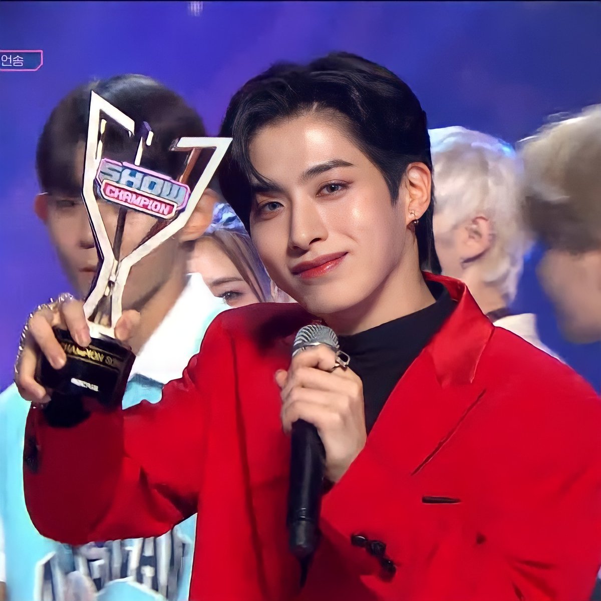 MYxionde's tweet photo. #ToMoon is proud of you #ONEUS, we wish you victory always #XION
💗
THESHOW 
(#SameScent1stWin)
SHOWCHAMPION (#SameScent2ndWin)
MUSICBANK (#SAMESCENT3rdwin)✨ https://t.co/So8BCQUk6B