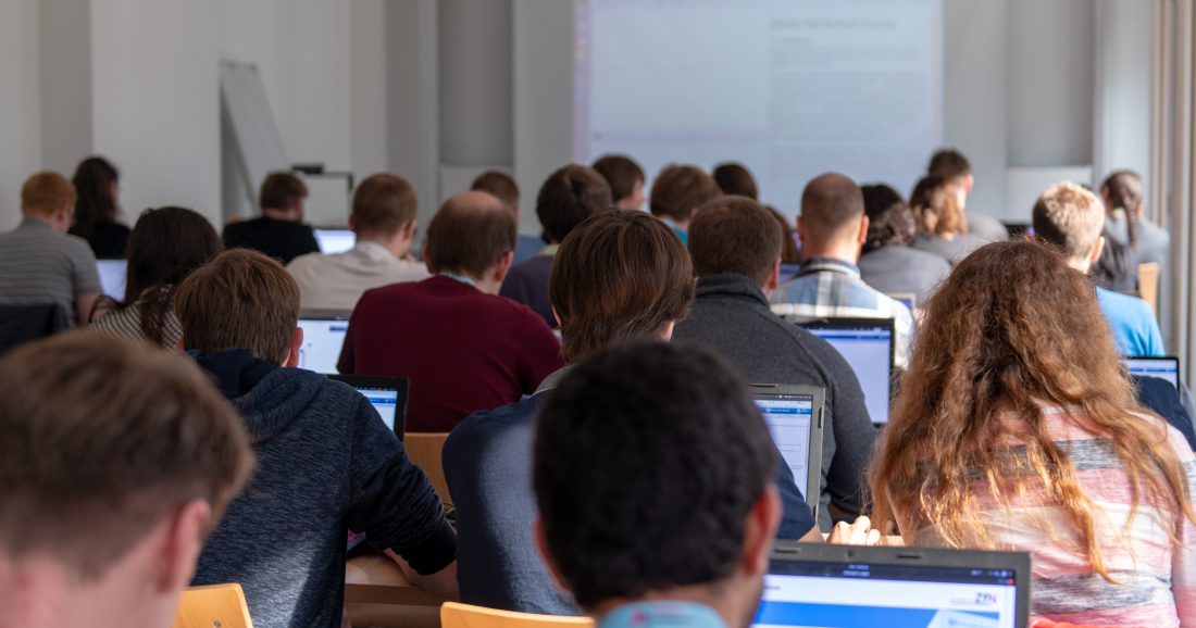 ease_crc's tweet photo. EASE Fall School 2022 Application is extended to 19 September, and only a few places left! 
APPLY NOW &amp; check out our tentative schedule:
https://t.co/PfQ1daSOzf 
#easefallschool #unibremen #robotics #ArtificialIntelligence https://t.co/I1bh7Vu2cx