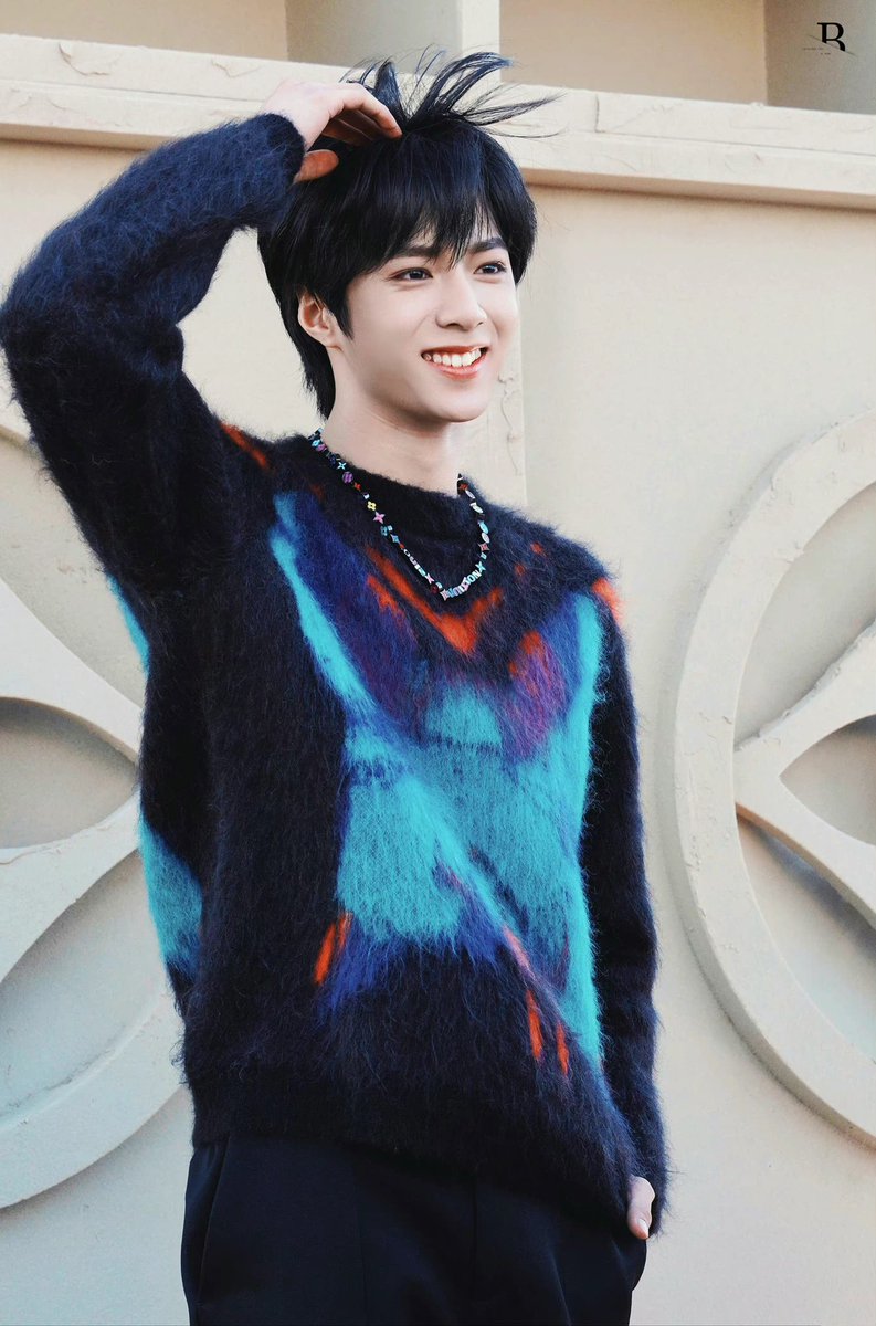 220916 Louis Vuitton Fashion Show✨ #LVMenSS23 x #LiuYaowen