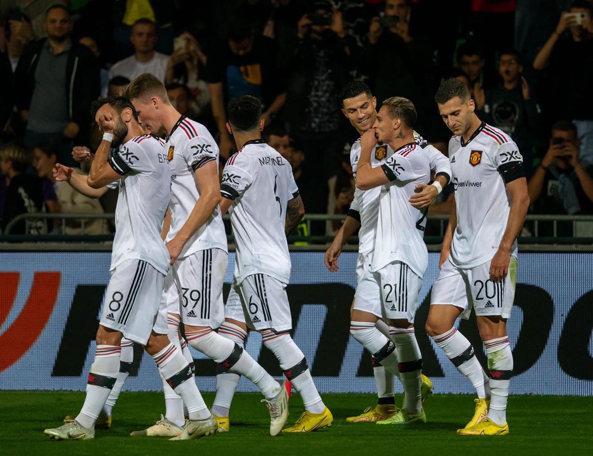 antony00's tweet photo. Great job, guys! +3 🏴󠁧󠁢󠁥󠁮󠁧󠁿⚽️
#MUFC #United @ManUtd @EuropaLeague https://t.co/FRiWGaZHF2