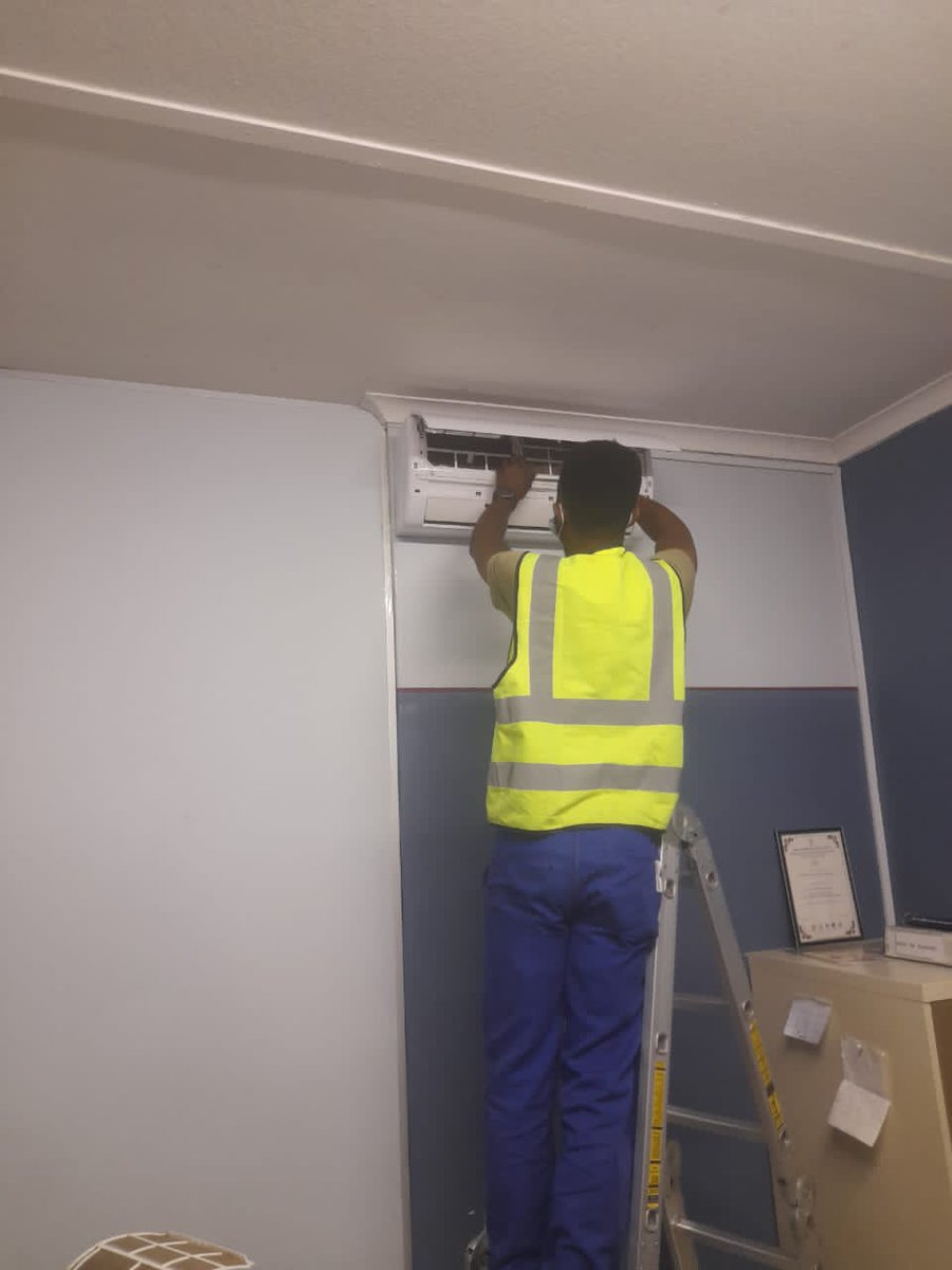 HvacNamibia's tweet photo. Continue celebrating World Ozone Day, One of the HVAC members, MILLENIUM REFRIGILATION AND ELECTRICAL SERVICES paid a visit to NAMIBIA REDCROSS SOCIETY to give them free air conditioning service. We thank you MRES for your engagement and for memorizing an important day. https://t.co/BHmgRX9jyx