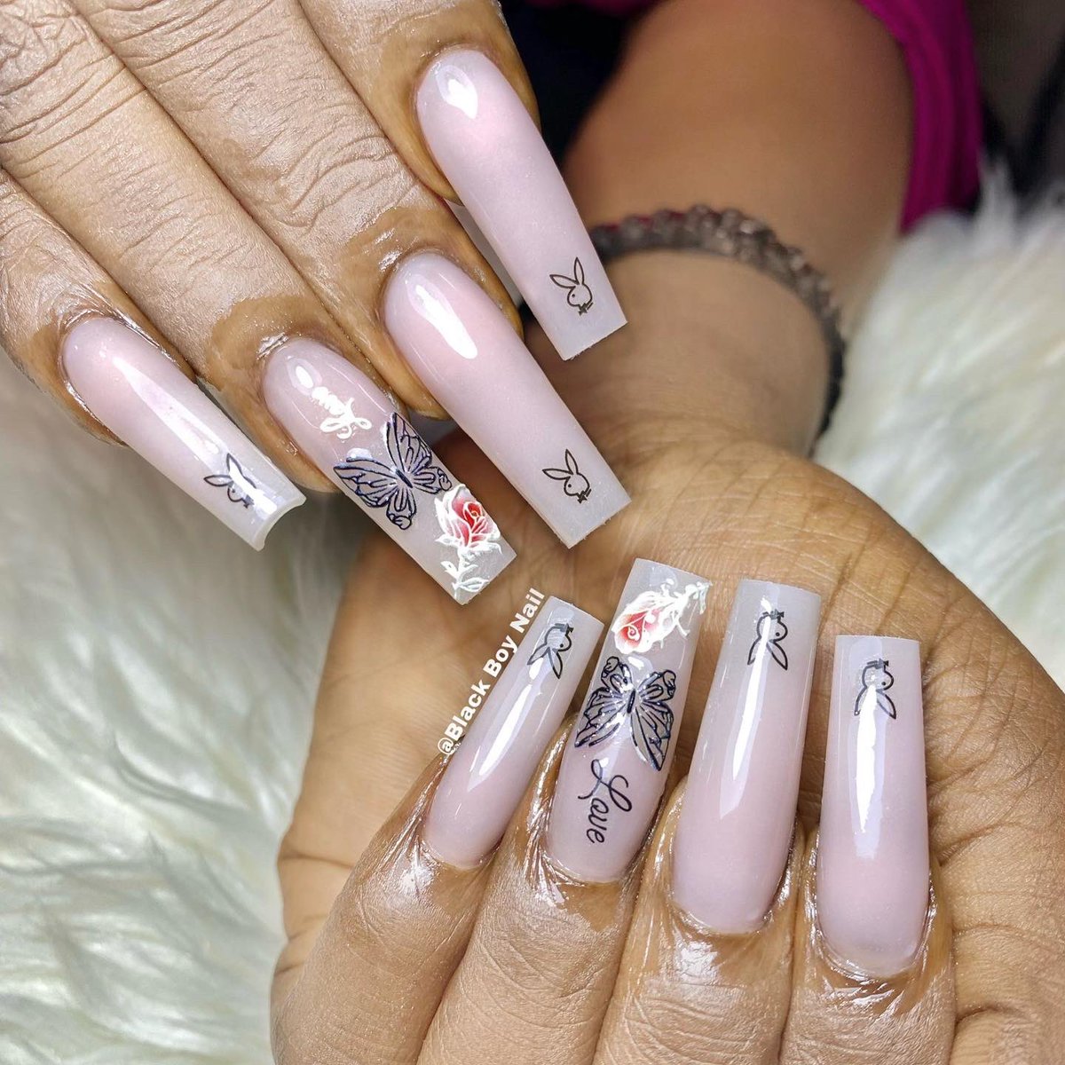 BlackBoyNail's tweet photo. Made…Pretty #nails ❤️ book now 0755819321 @BlackBoyNail https://t.co/iu46rlCs0h