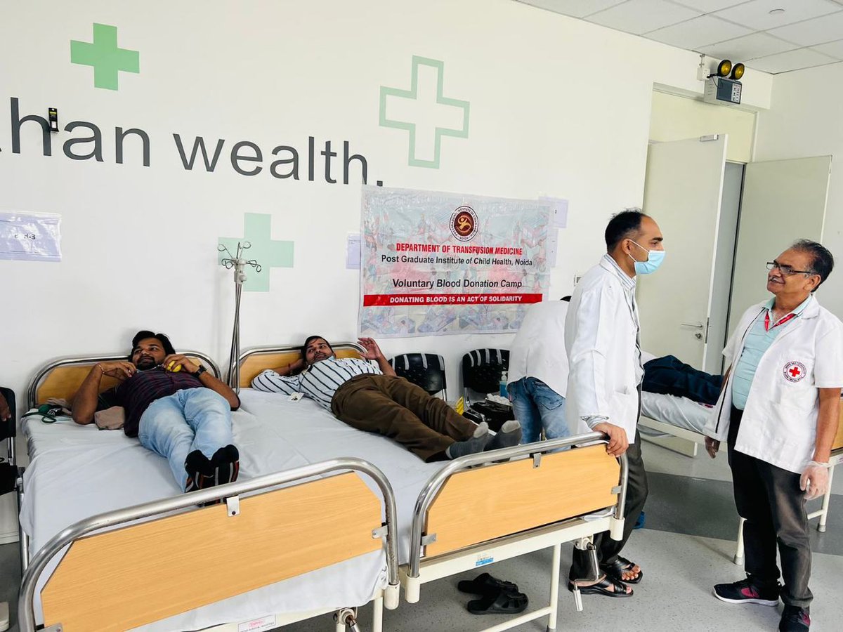 OPPOIndia's tweet photo. Inspired by the #RaktdaanAmritMahotsav @OPPOIndia conducted a Blood Donation Camp at its Factory, Head Office &amp; R&amp;D Centre, receiving an overwhelming response.
Proud to partner with @IndianRedCross in this noble initiative to save lives @VivekVasishtha @damyantsingh @tasleemarifk https://t.co/Zd2sd9mCzk
