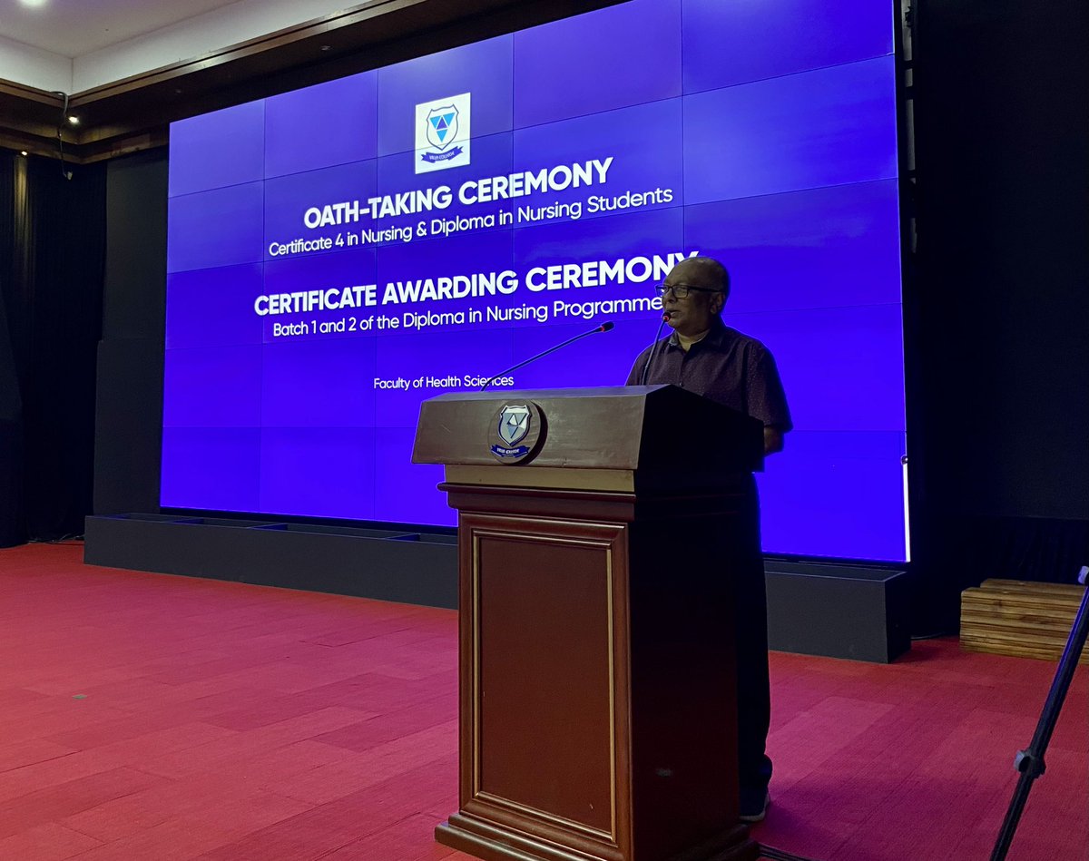 VillaCollegeMv's tweet photo. Welcoming remarks by the Rector by Dr. Ahmed Anwar, Rector, Villa College. 

#oathtaking #certificateawarding #nursingprogramme #studyatvc https://t.co/tDbaVlL4Bq