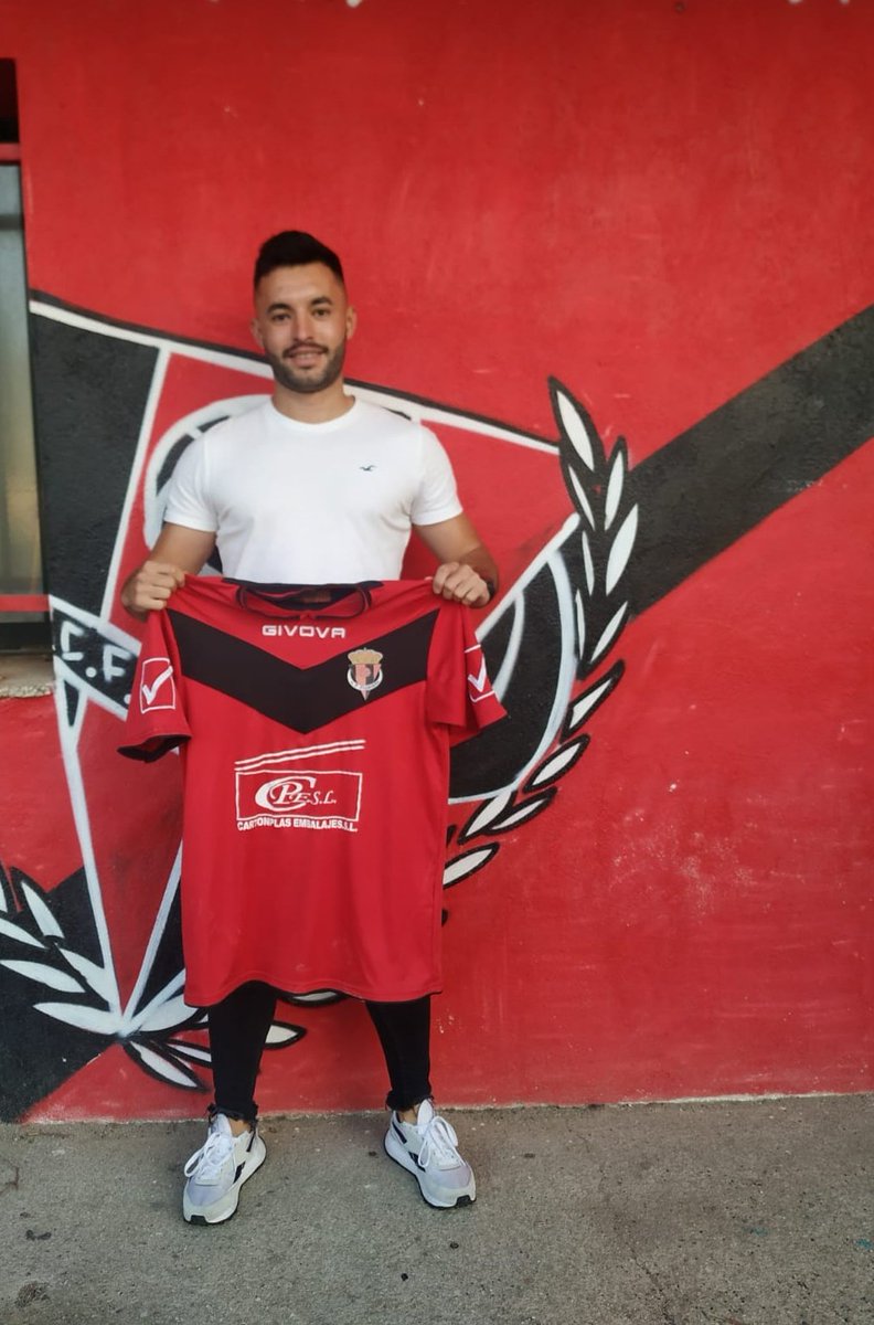 🚨 RENOVACIÓN OFICIAL 🚨

JESÚS MUÑOZ vestirá nuestra camiseta otra temporada más!
Extremo con capacidad defensiva desborde y velocidad.
Otro de nuestros veteranos que siguen dando todo por este club!
Encantados de que sigas formando parte de esta gran familia.❤️🖤 <a href="/Jesus_Munoz_/">JesúsMuñoz.</a>