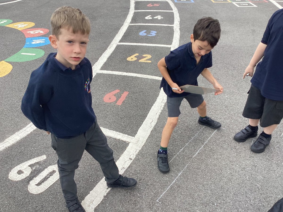 coquetparkfs's tweet photo. Year 2 have been exploring 2-digit numbers this week in maths. We have been finding 10 more and 10 less of any given 2-digit number and today we estimated the values of lines in centimetres using this knowledge #makingconnections #explorativemaths #teamwork https://t.co/2PamTXO9V9