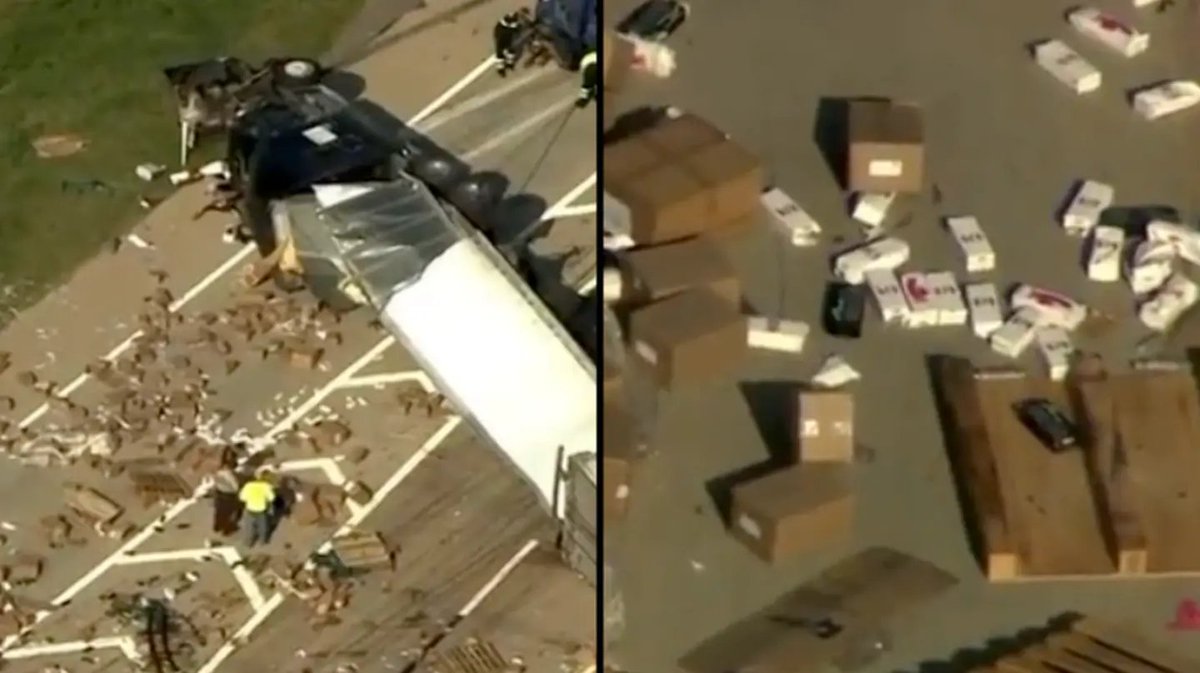 🔔 | Lorry crash leaves motorway scattered with dildos and lube

More below: