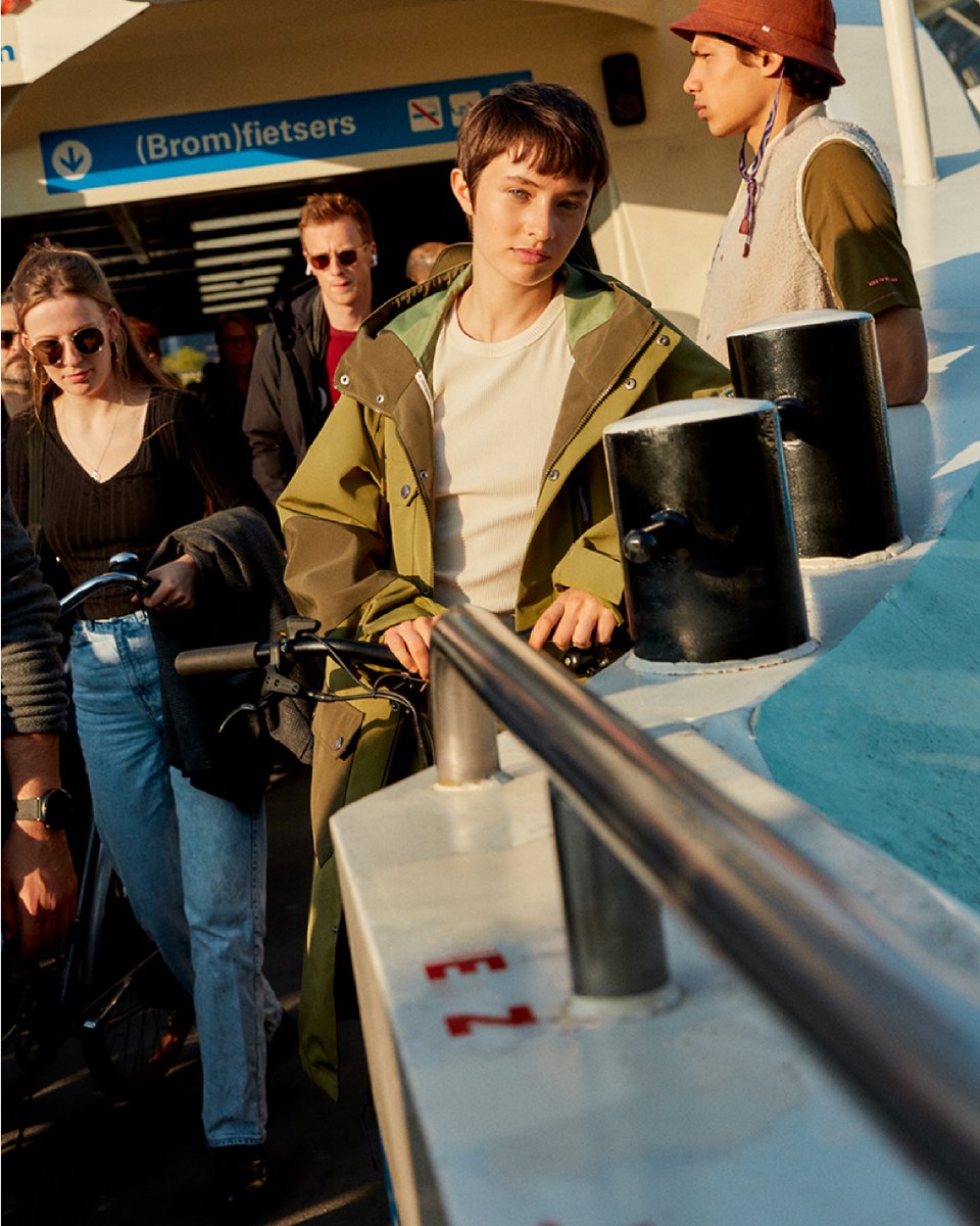 scotch_soda's tweet photo. *Ferry commute* Stay dry on the water in Amsterdam Proof. Shop the collection: https://t.co/b6zQ97QZ42
#ScotchandSoda #Veloretti #AmsterdamProof https://t.co/O7jJnJ0u6e