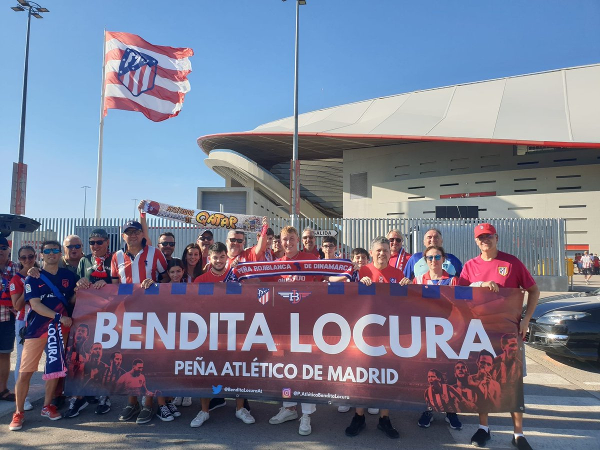 Nuestra peña cumple hoy 6⃣ años 🎂 desde su fundación (16.9.2016). Felicidades🎉 a los peñistas y gracias a todos los amigos atléticos 🇦🇹 que compartís con nosotros el sentimiento rojiblanco ❤️ y la pasión por la historia del <a href="/Atleti/">Atlético de Madrid</a> como forma de entender su presente #AupaAtleti