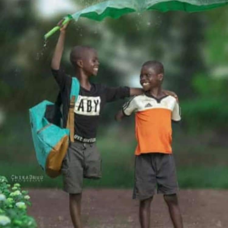 kisafoundationu's tweet photo. Be the smile to another. Together as one we can always achieve big
#NFTCommunity #nftcollector #nftart #nftartist #art #artwork #cryptoartist #cryptoart #nftinvestors #nftinvestor #mintbase #nearprotocol #nftfundraising #greennft #NEARnft #nearNFTs #nearprojects #nearproject https://t.co/zt4gALxFFe