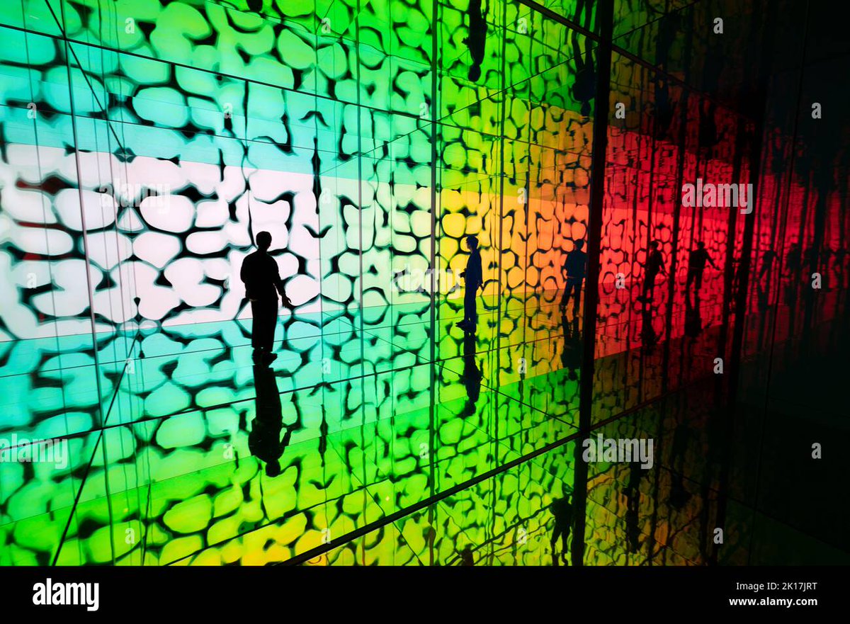 malcolmpark30's tweet image. 16.9.22. Interactive London Design Festival event #IntoSight #SonyDesign #PavilionGallery @L_D_F  @CromwellPlaceUK images @Alamy_Editorial