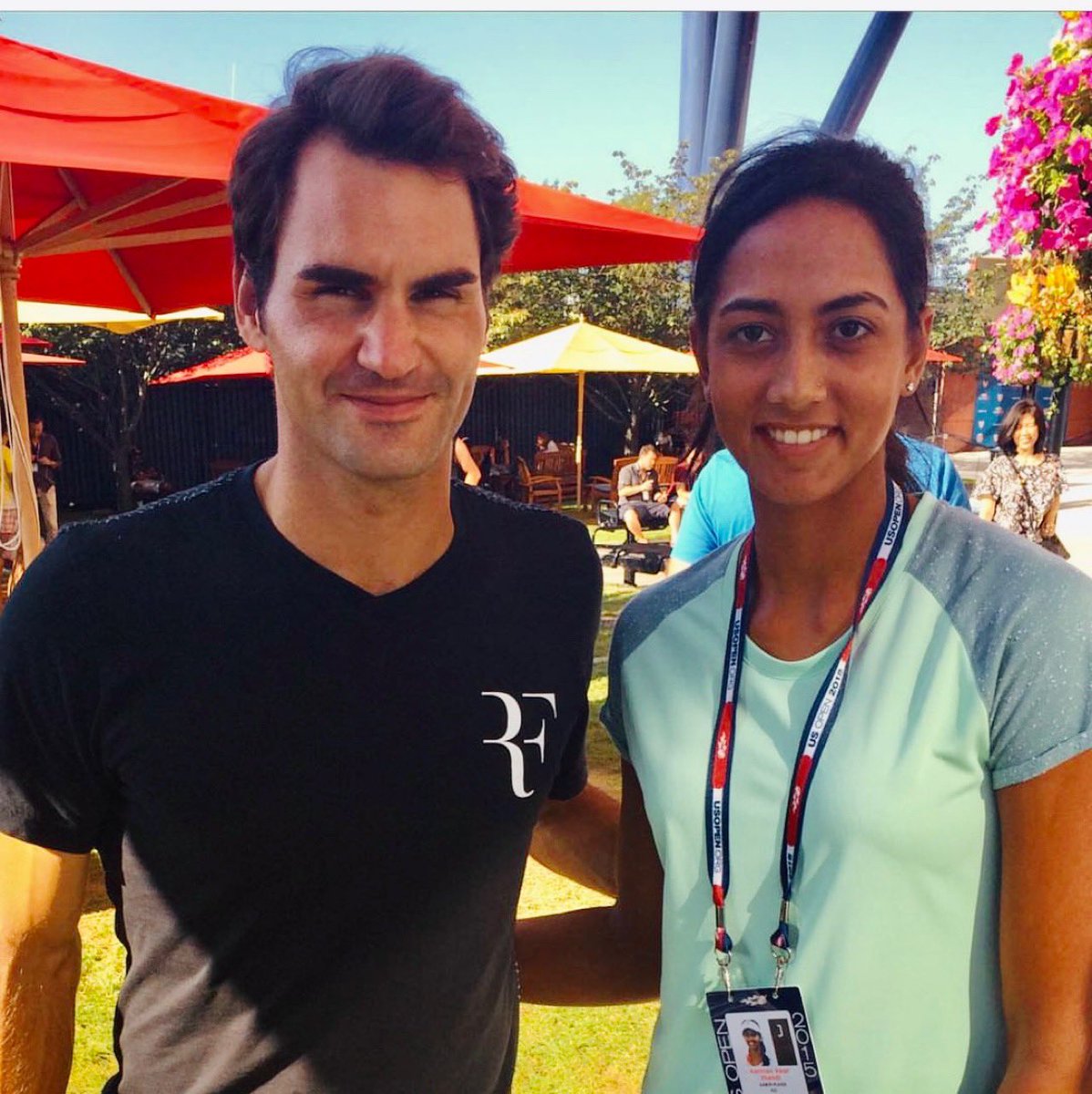 KarmanThandi's tweet photo. @rogerfederer is an inspiration to not just tennis players but to all the athletes worldwide over generations and I feel lucky to have had the chance to watch him play and interact with him at my first ever junior grand slam #usopen2015. ❤️💫 #ThankYouRoger https://t.co/BvNShhRoz5