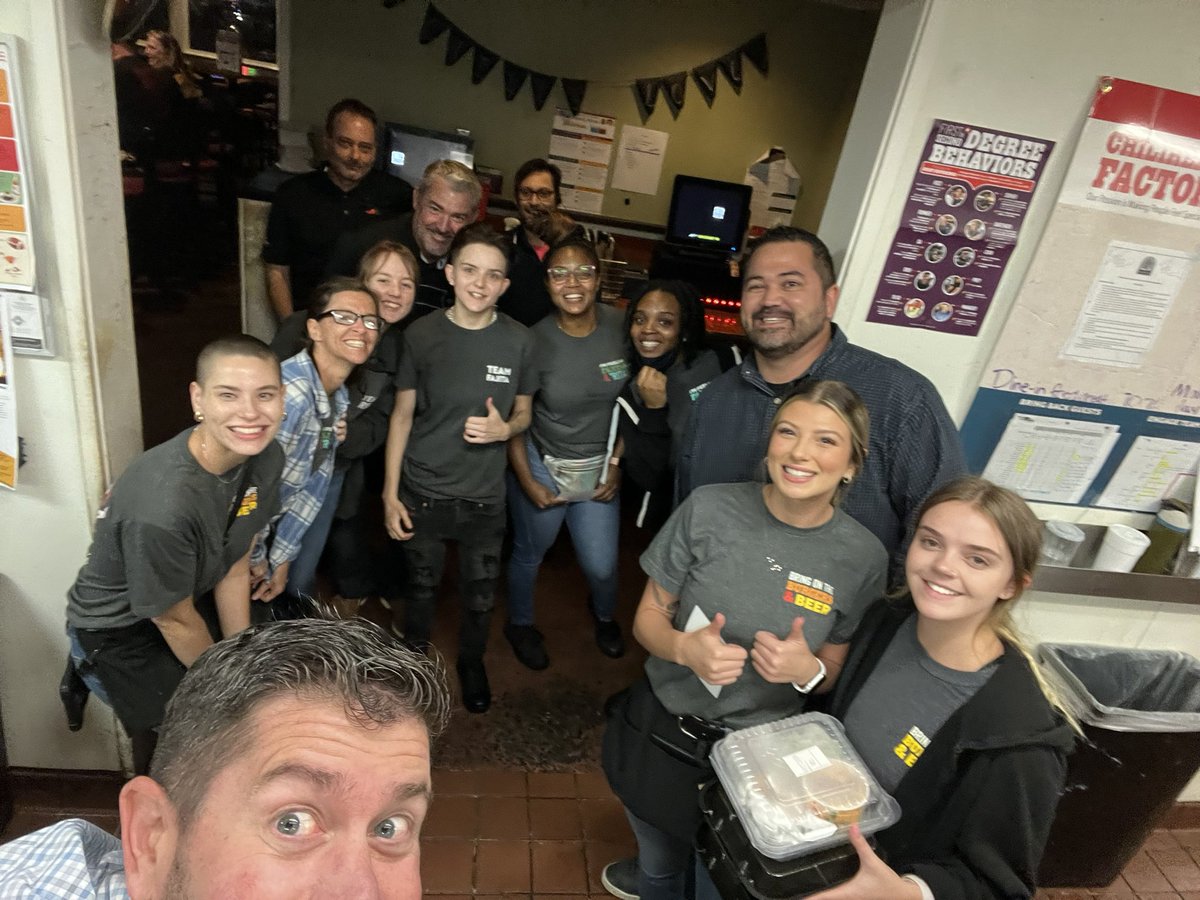 Raising The Bar in Arkansas! Inspiring to see the quality experiences that <a href="/JonBush222/">Jon Bush</a> and team are creating for our TMs &amp; Guests! 🌻🌻🌻

Great Thursday night NFL football 🏈 vibe too🍺🍵🍺. When football is on, happy is on at 🌶️’s!
#chilislove