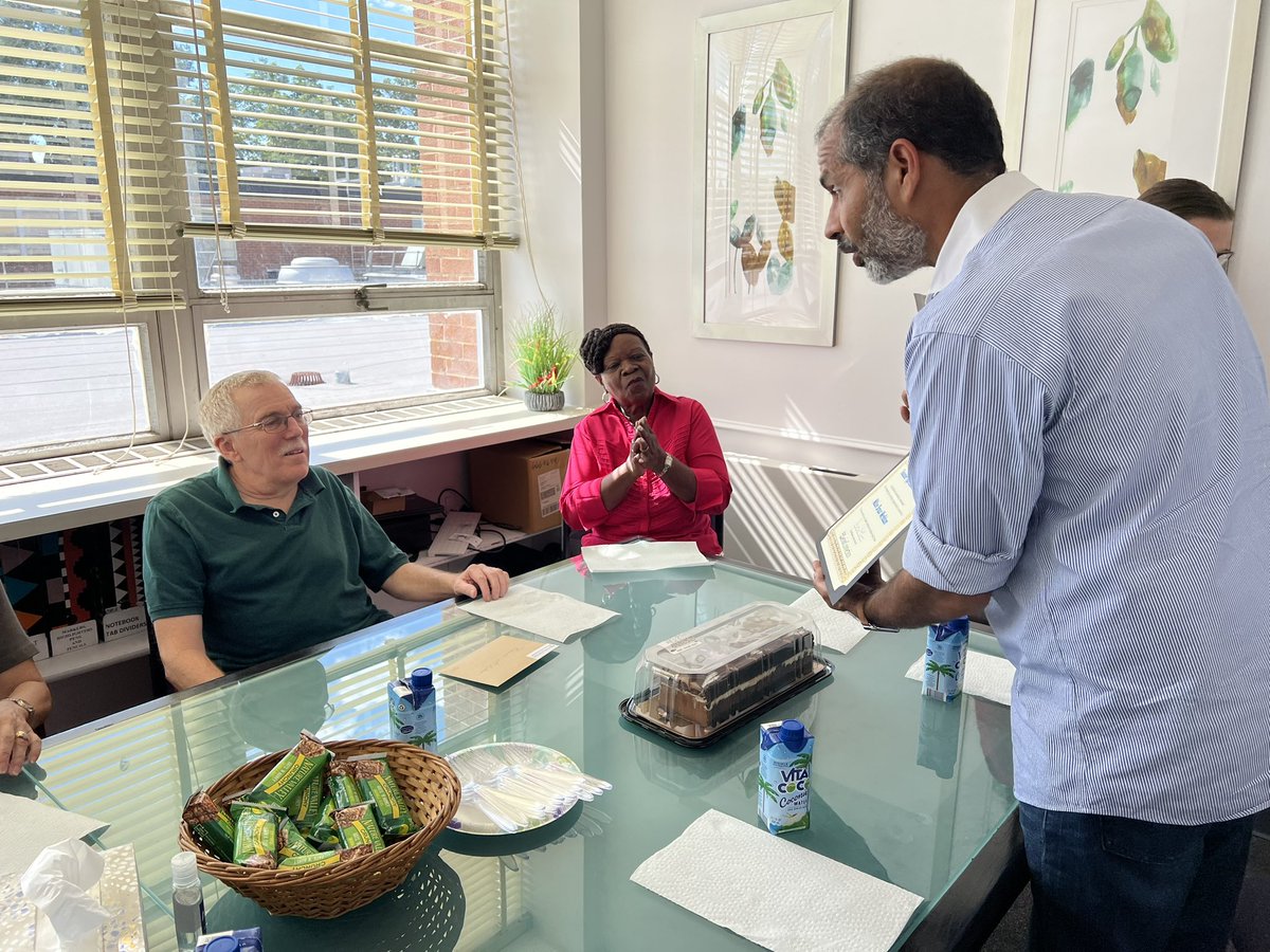 Senior Connection tweet media